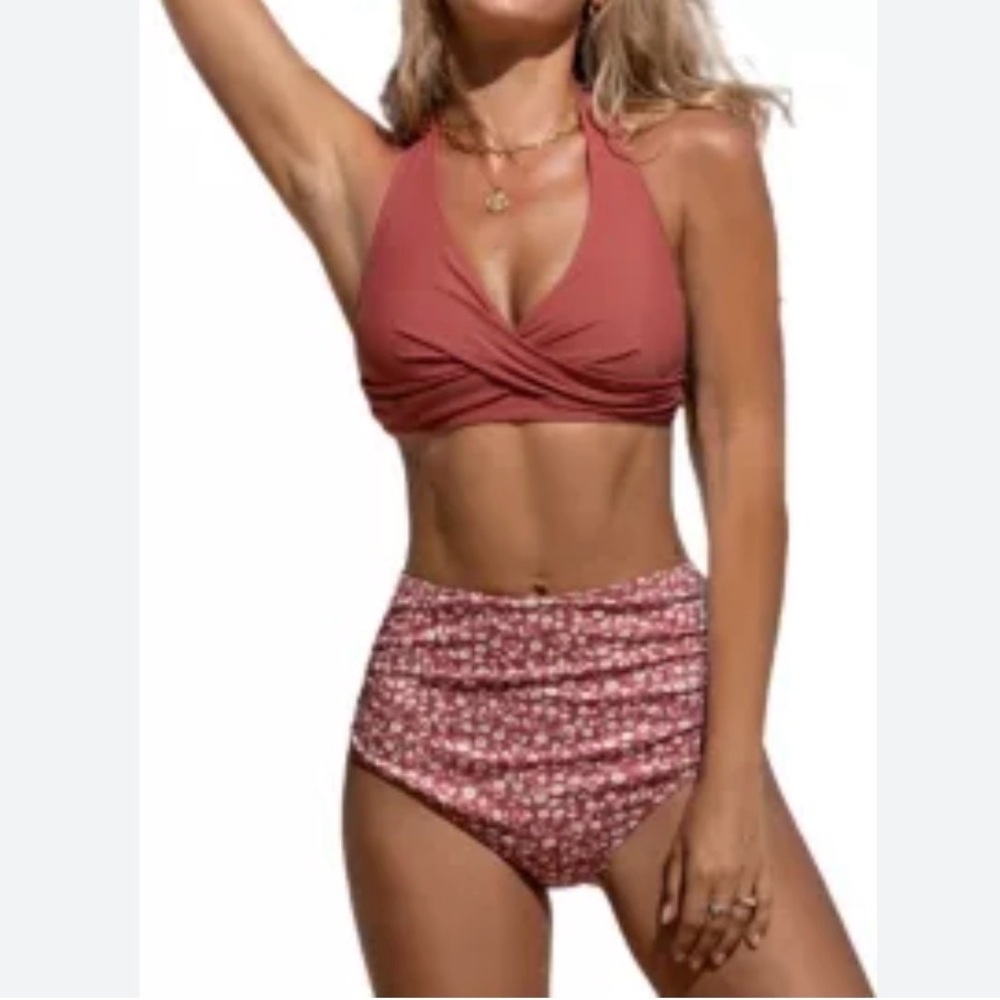 NWT Cupshe 2 Piece High Waist Bikini Swimsuit / Size medium
